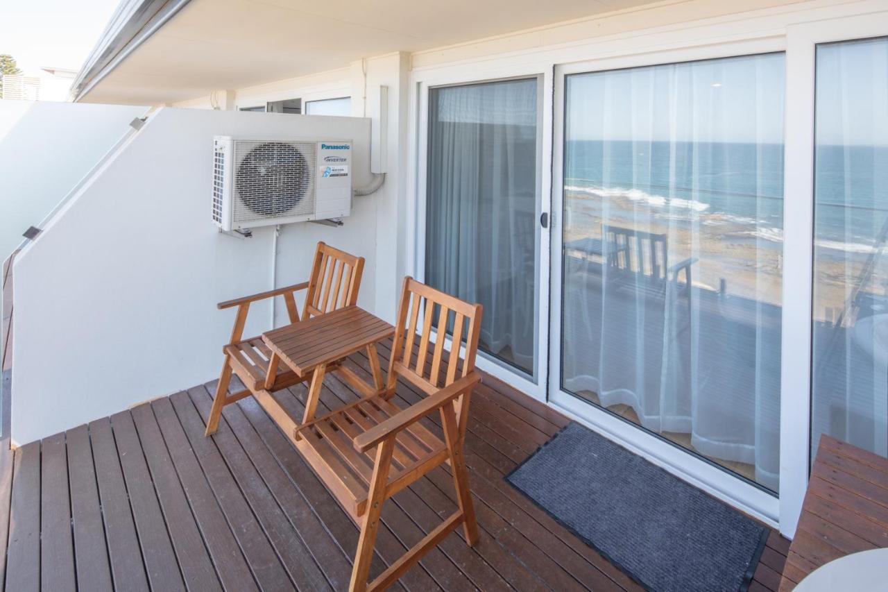 Ocean Front Motel Зе-Энтранс Экстерьер фото